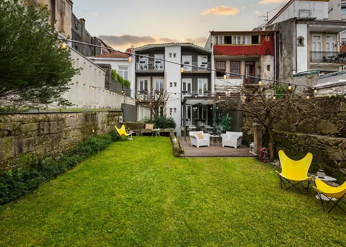  In Porto Gallery Guesthouse