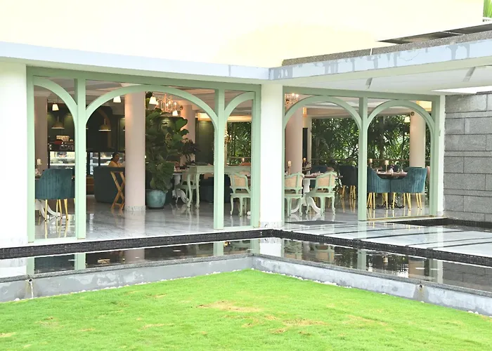 Nambiar Club Bellezea