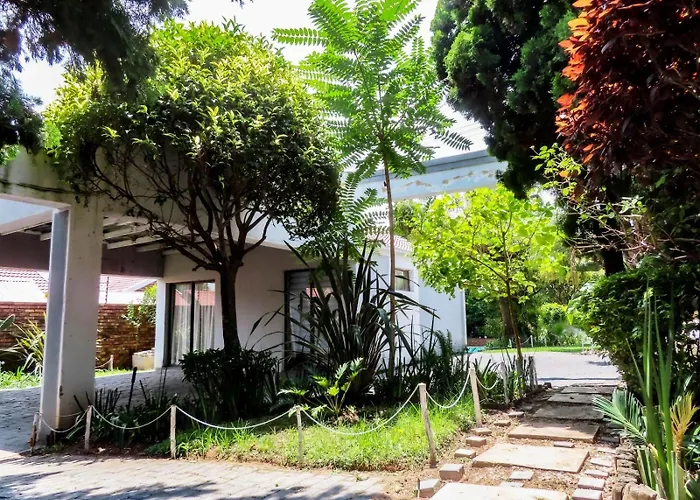 Hotel with view: Corgi Guest House