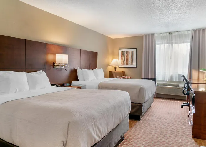 Quality Inn Saint Ignace I-75