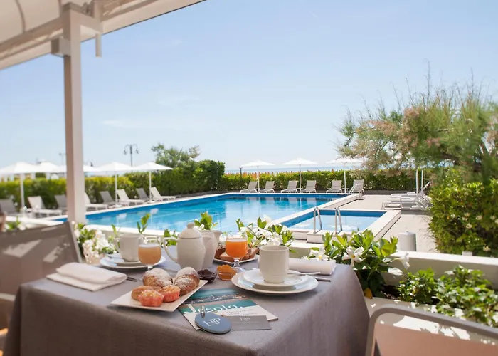 Hotel Imperial Palace