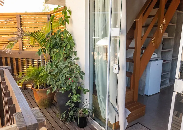  Bombinhas Guest House