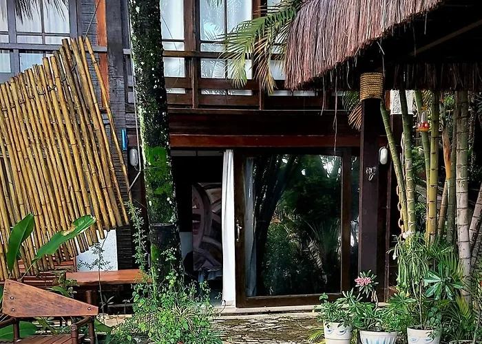 Aluguéis de temporada: Pousada Charitas Saint Malo