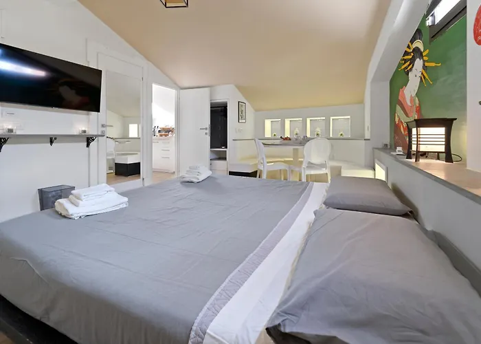 Ukiyo Suites And Rooms