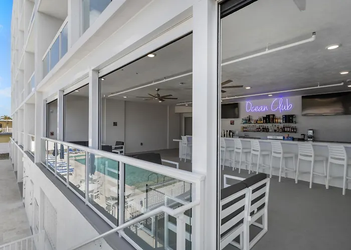 4 star hotel: Ocean Club Treasure Island Hotel