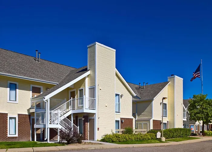 Central hotel: Sonesta Es Suites Colorado Springs