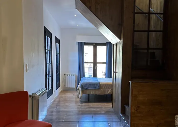 Suite T (Adults Only)