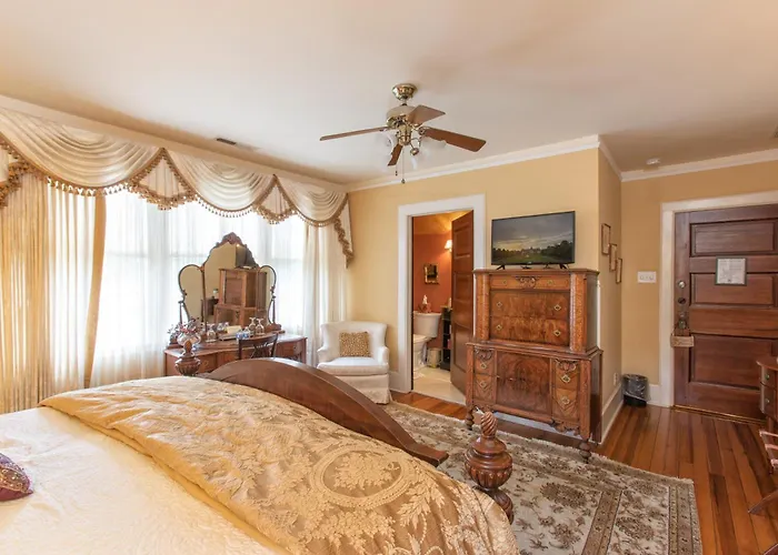 Black Walnut B&B Inn