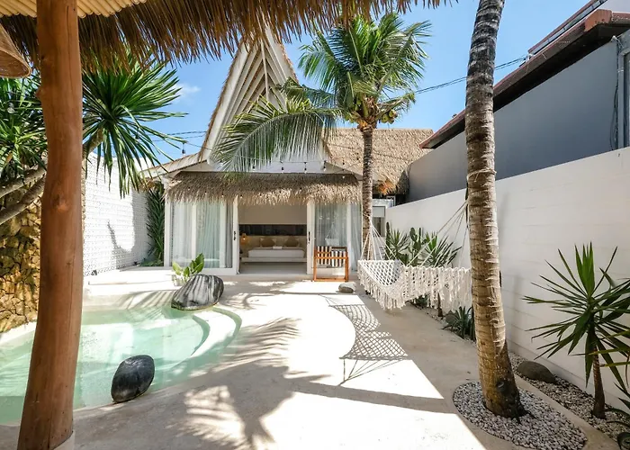 Mahi Mahi Villa & Suites