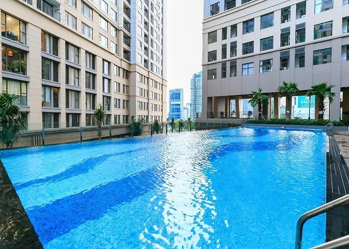 All Vacation Rentals Saigon Royal