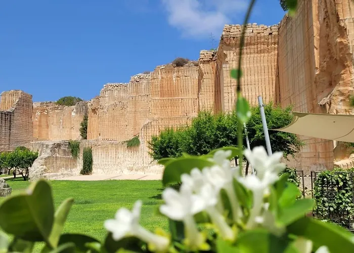 Hotel di lusso: Cave Bianche Hotel