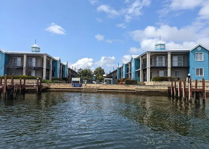 C Mandurah Apartment Resort