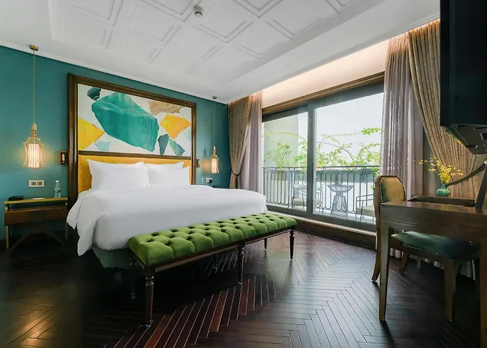 Peridot Grand Luxury Boutique Hotel
