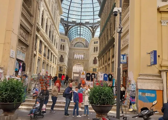 Quartieri Spagnoli Rooms