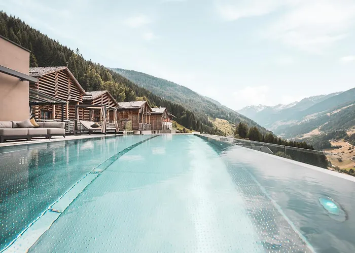 Boutique Hotel Und Chalets Bergwiesenglueck