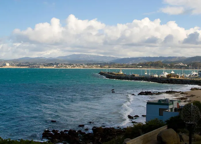 Monterey Bay Inn