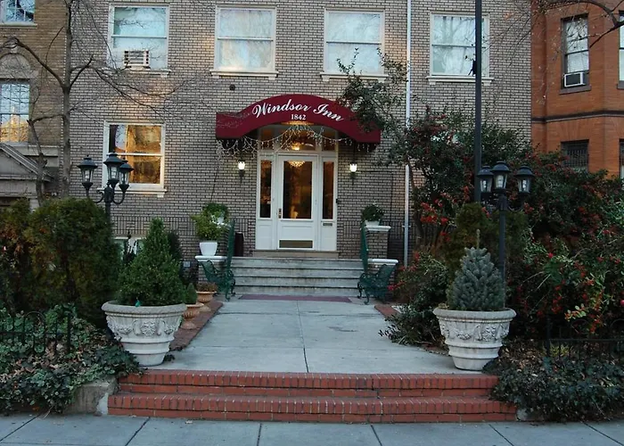 Airport Hotel: Windsor Inn Hotel
