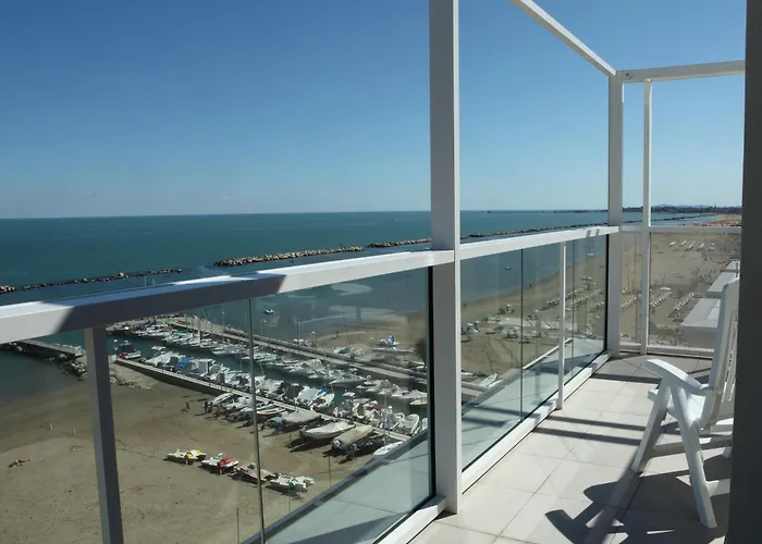 Resort: Residence Terminus