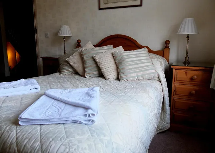 Pet Friendly hotel: Meadowcroft Guest House