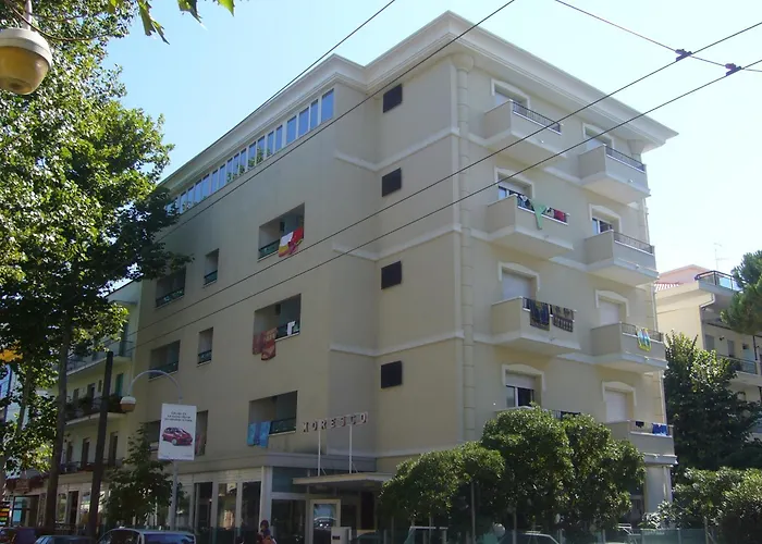 Hotel familiare: Hotel Moresco Riccione - Piscina Beach Village