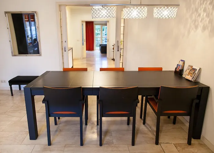 Suite 30 - kingsize groundfloor hotelapartment with parking