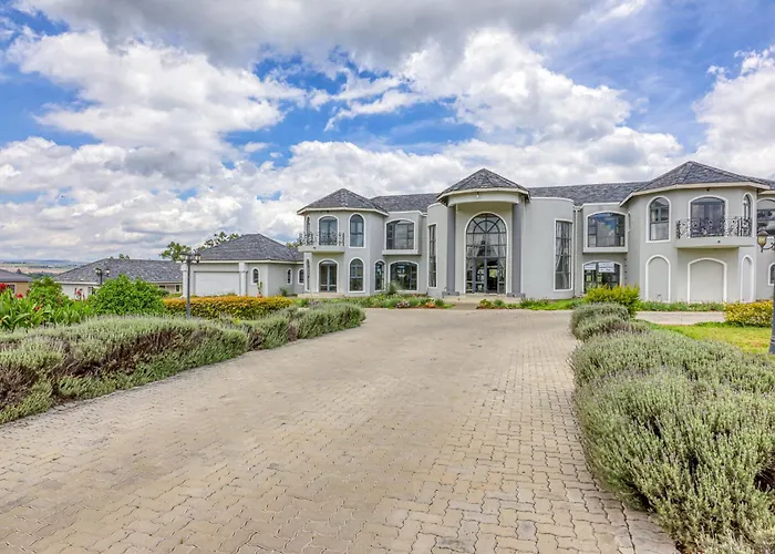 Luxury hotel only: Villa Tasha Luxury Suites, Lanseria