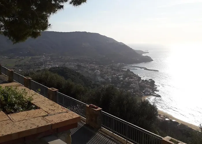 Casa vacanza: Casa Vacanze Francesca e Rooms