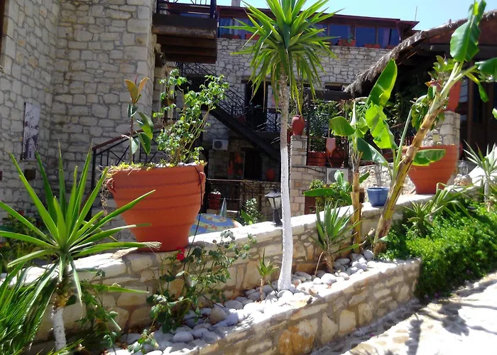 Hotel 4 stelle: Stone Village Hotel Apartments