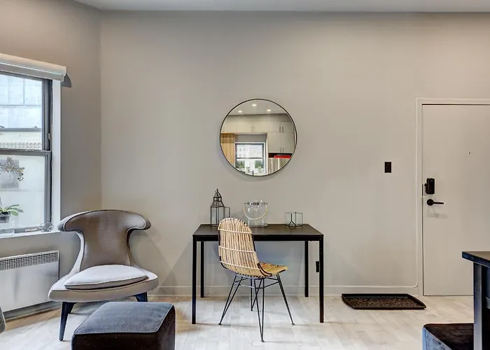 Stanley Court s By Simplissimmo