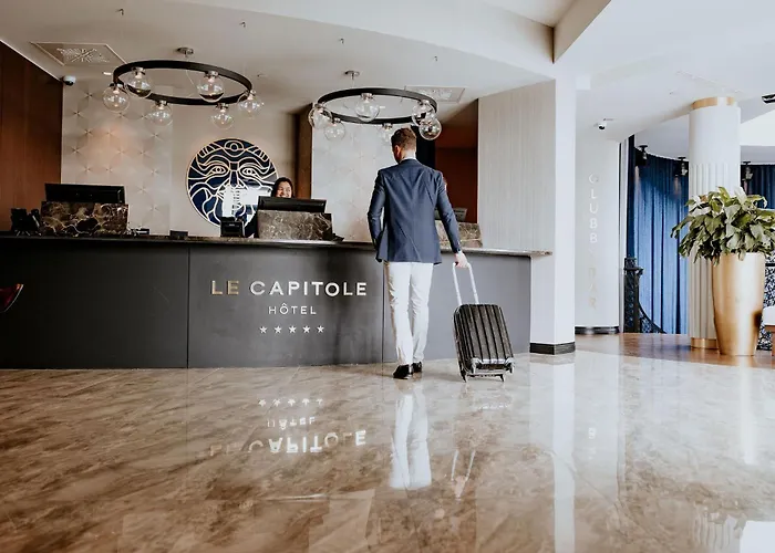 Hotel: Le Capitole Hotel