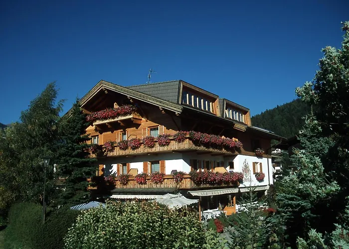 Hotel con tennis: Stauder