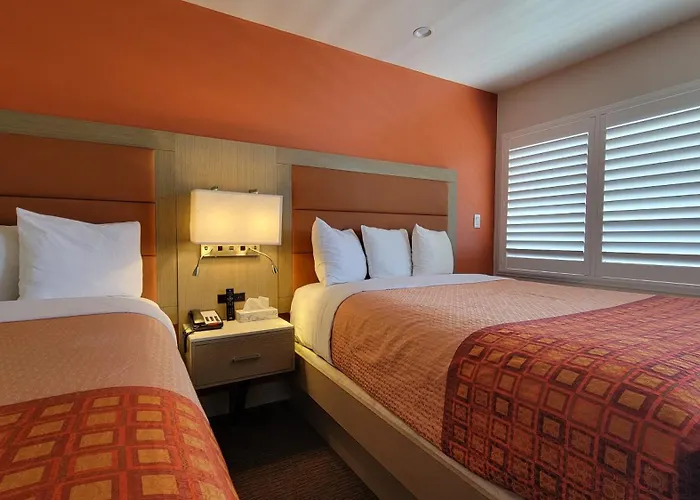 Presidio Parkway Inn