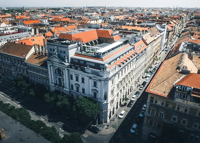 Hotel: Mystery Hotel Budapest, Preferred Hotels & Resorts