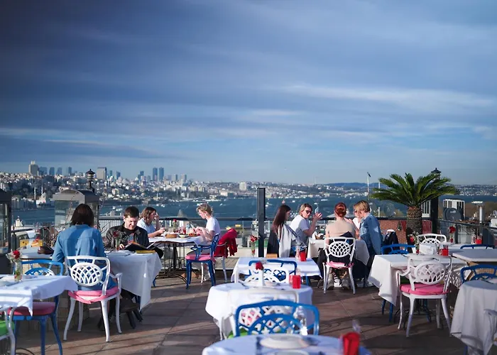 Raymond Blue Hotel