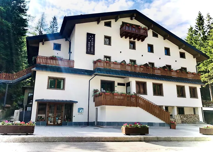 Hotel I Pionieri
