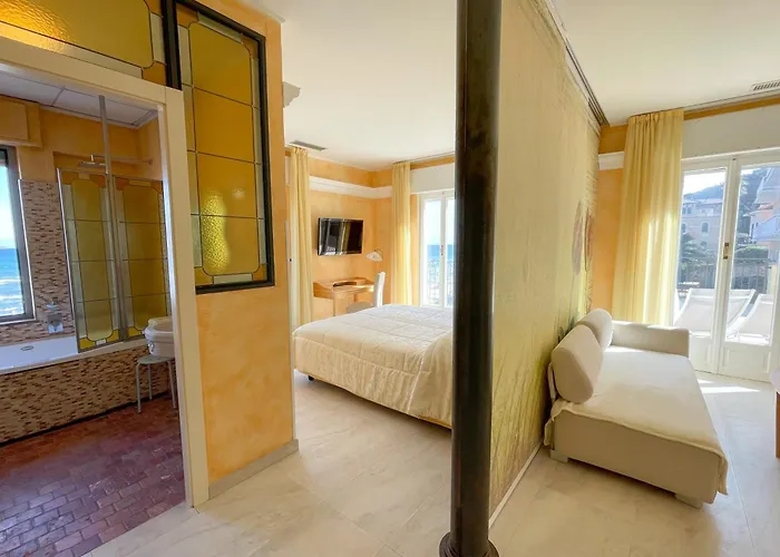 4-Sterne-Hotel: Jasmin Charme Hotel