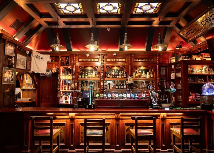 Molloys s