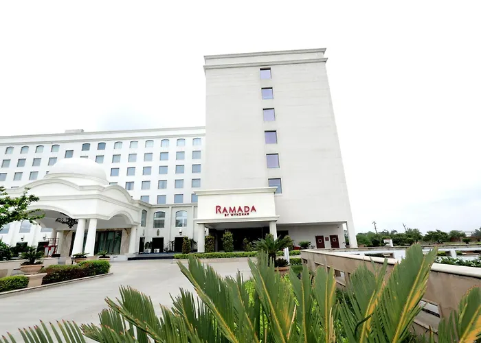 Ramada By Wyndham Lucknow And Convention Center