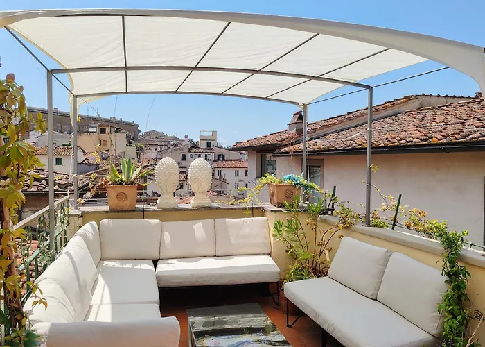 Borgo San Jacopo Penthouse By 360Rentals