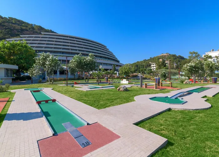 Olympic Palace Hotel