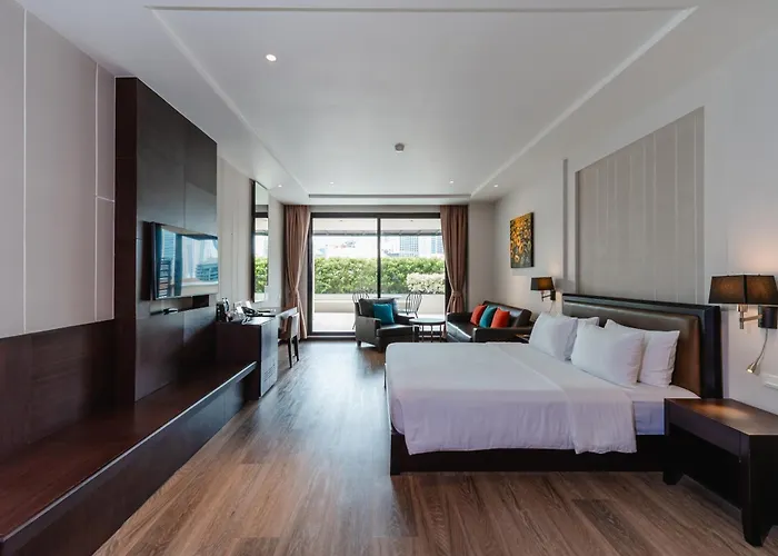 Resort: The Dawin Hotel