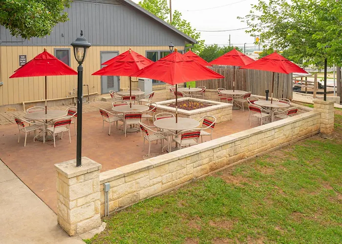 Sun Retreats Texas Hill Country