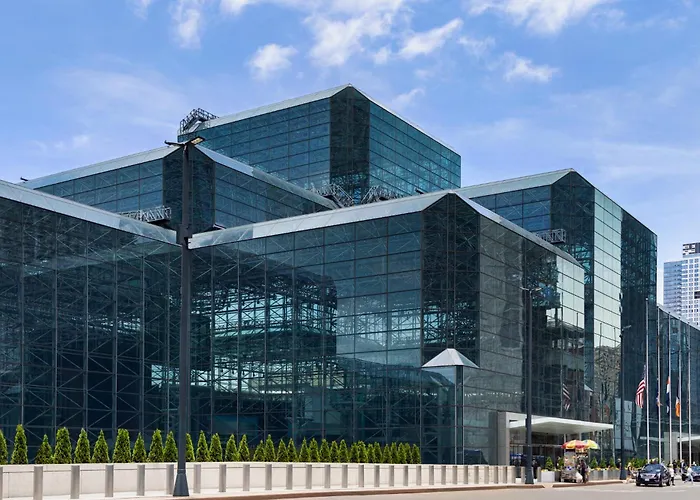 Holiday Inn Express Manhattan Midtown West By Ihg