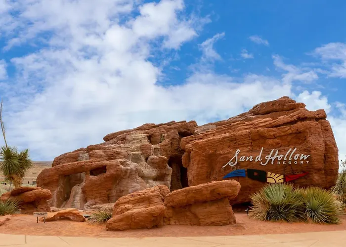 Resort: Vacation Rentals At Sand Hollow Resort