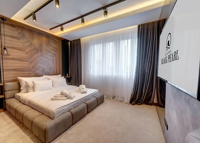 Black Pearl Luxury Suites