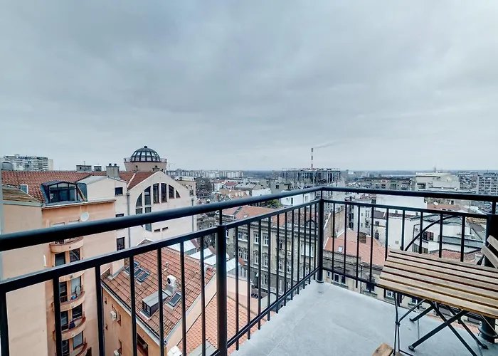 Black Pearl Luxury Suites