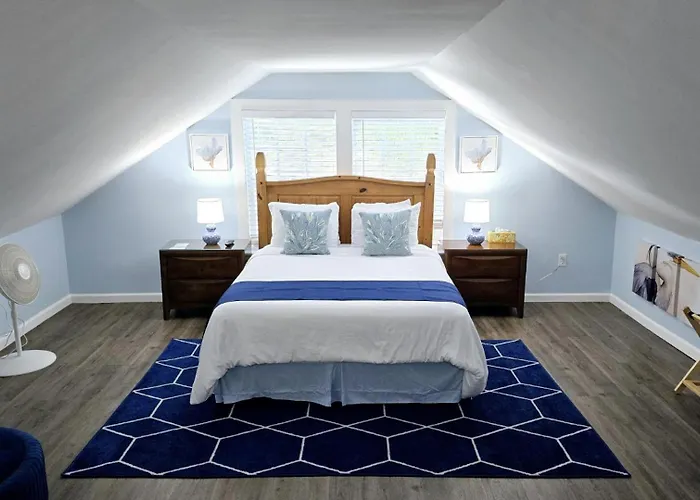 L'Habitation Guesthouse- Adult Exclusive