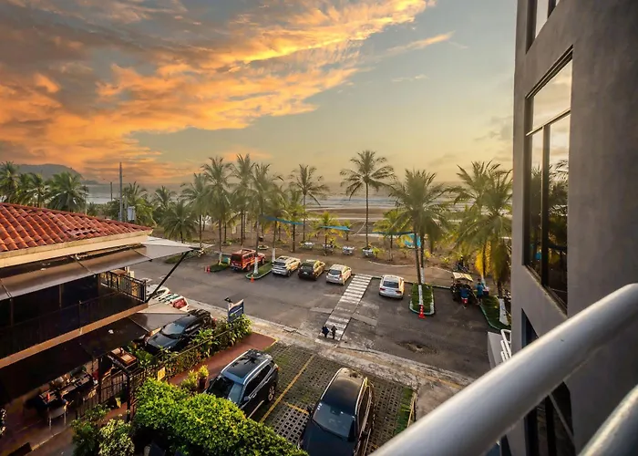 Paradise Jaco Beach Front