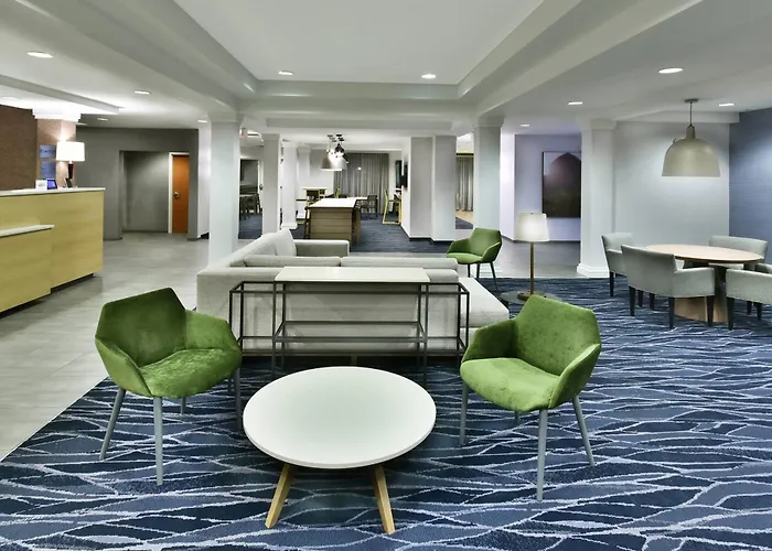 Pet Friendly hotel: Fairfield Inn & Suites By Marriott Richmond Innsbrook