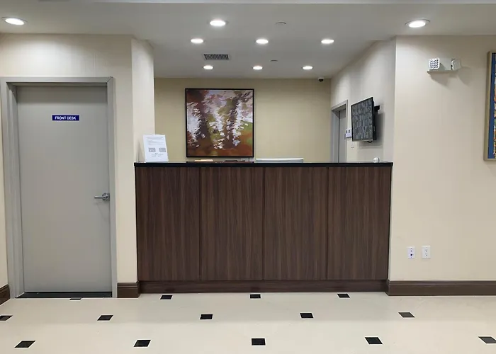 Cheap hotel: Voyage Hotel